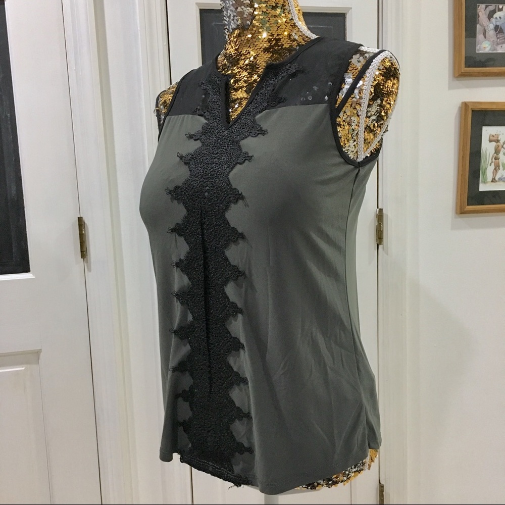 Maurice’s Tank top, dk gray & black w/lace detail
